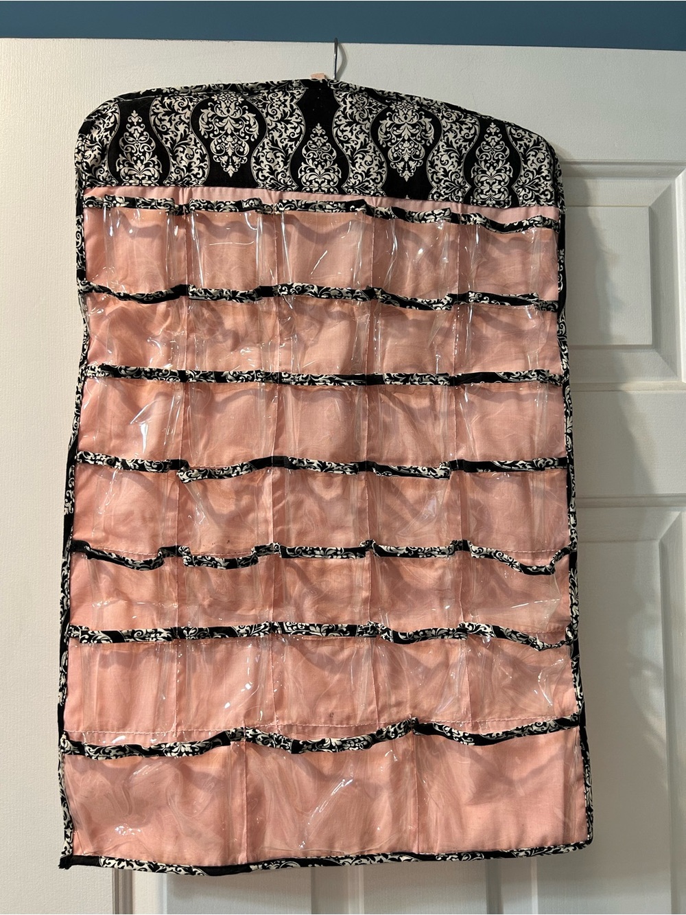 Jewelry organizer